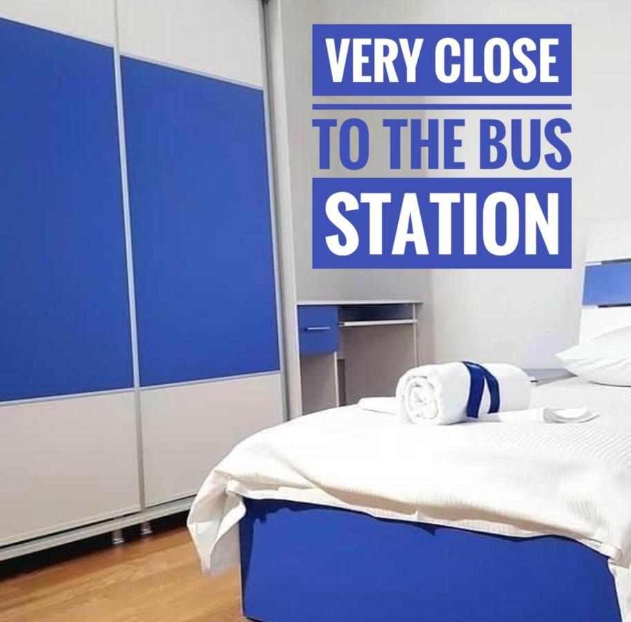 Bus Station Hostel Prishtinë Ngoại thất bức ảnh